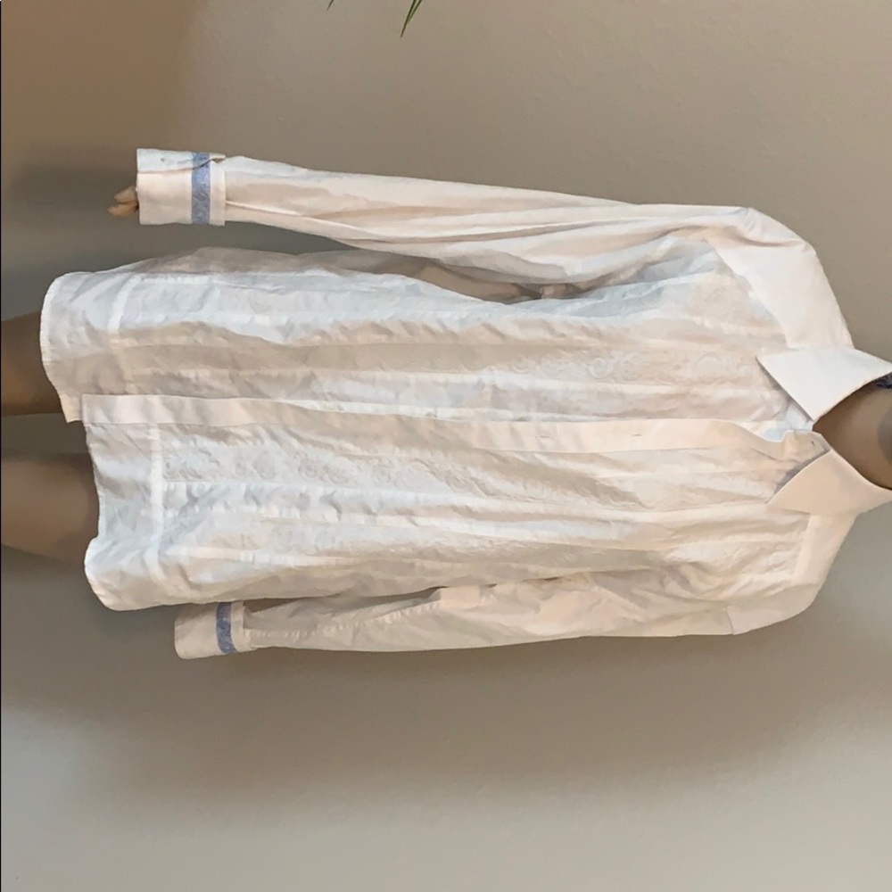 Like New- Robert Graham Button Down- - image 1